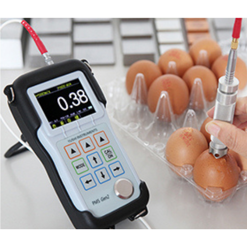 卵殻の厚さ測定を超音波厚さ計PM5 GEN3